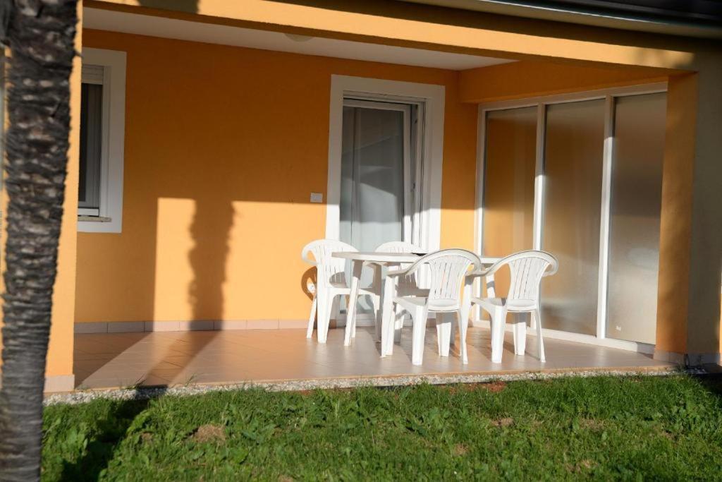 San Lorenzo Apartments Lovrečica Esterno foto
