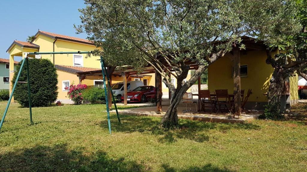 San Lorenzo Apartments Lovrečica Esterno foto
